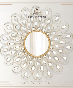 Gương treo tường trang trí phòng khách